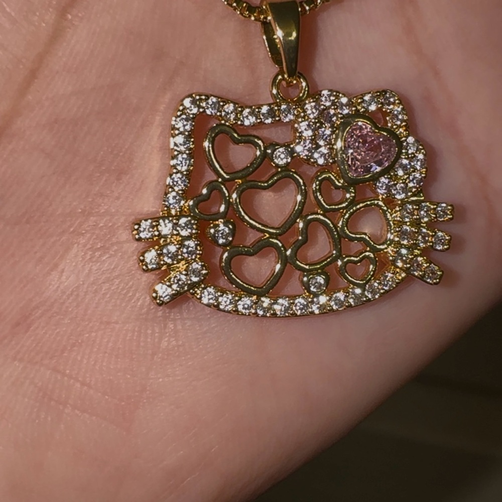 Gold and Pink Heart Pendant Necklace - Picture 2 of 3